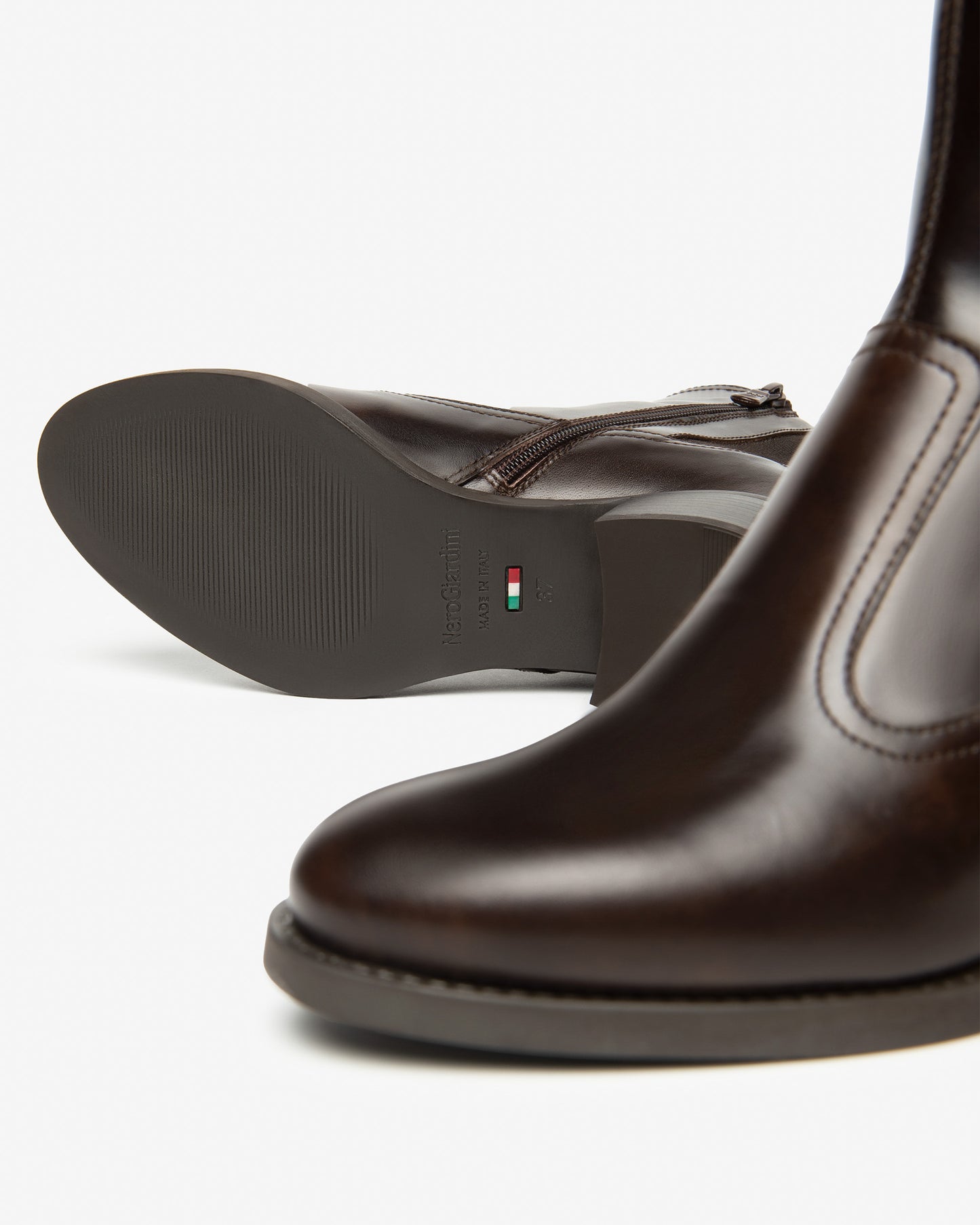 NeroGiardini Stivaletti Donna in Pelle e Tessuto I513841D-300