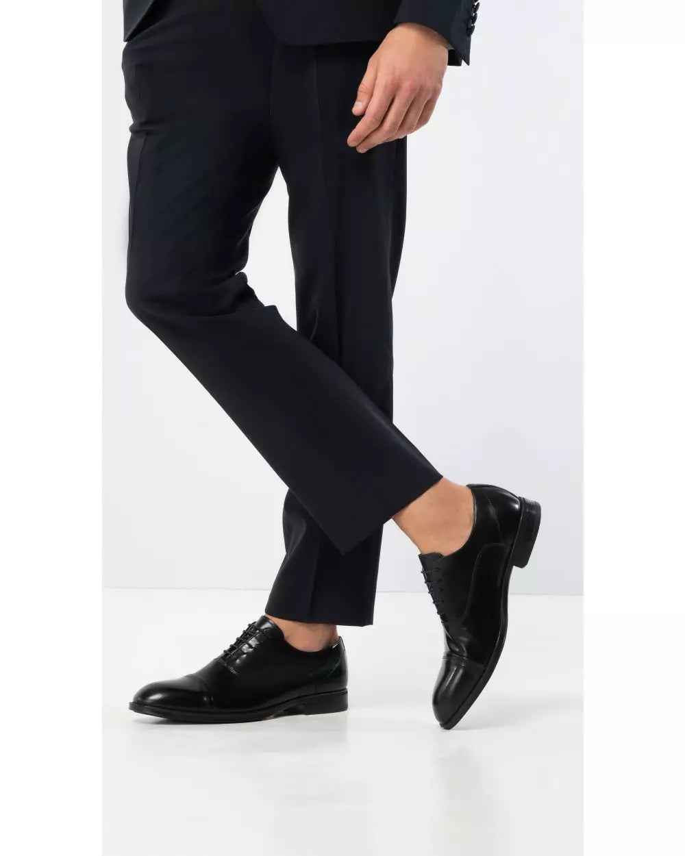 Stringate Nero Giardini in pelle Uomo