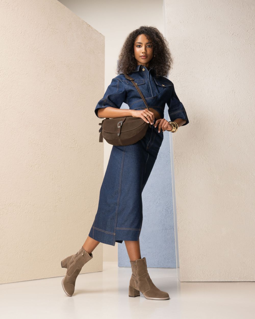 NeroGiardini Tronchetti Donna in Suede e Materiale Tecnico I514311D-427 marroni shoesstyle