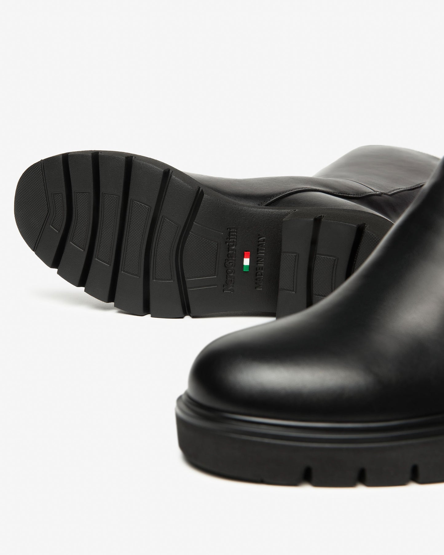 NeroGiardini-stivali-donna-in-pelle- I514821D-100-shoesstyle