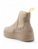WOMEN'S GIO+ PIA DA10F BEIGE SUEDE SNEAKER