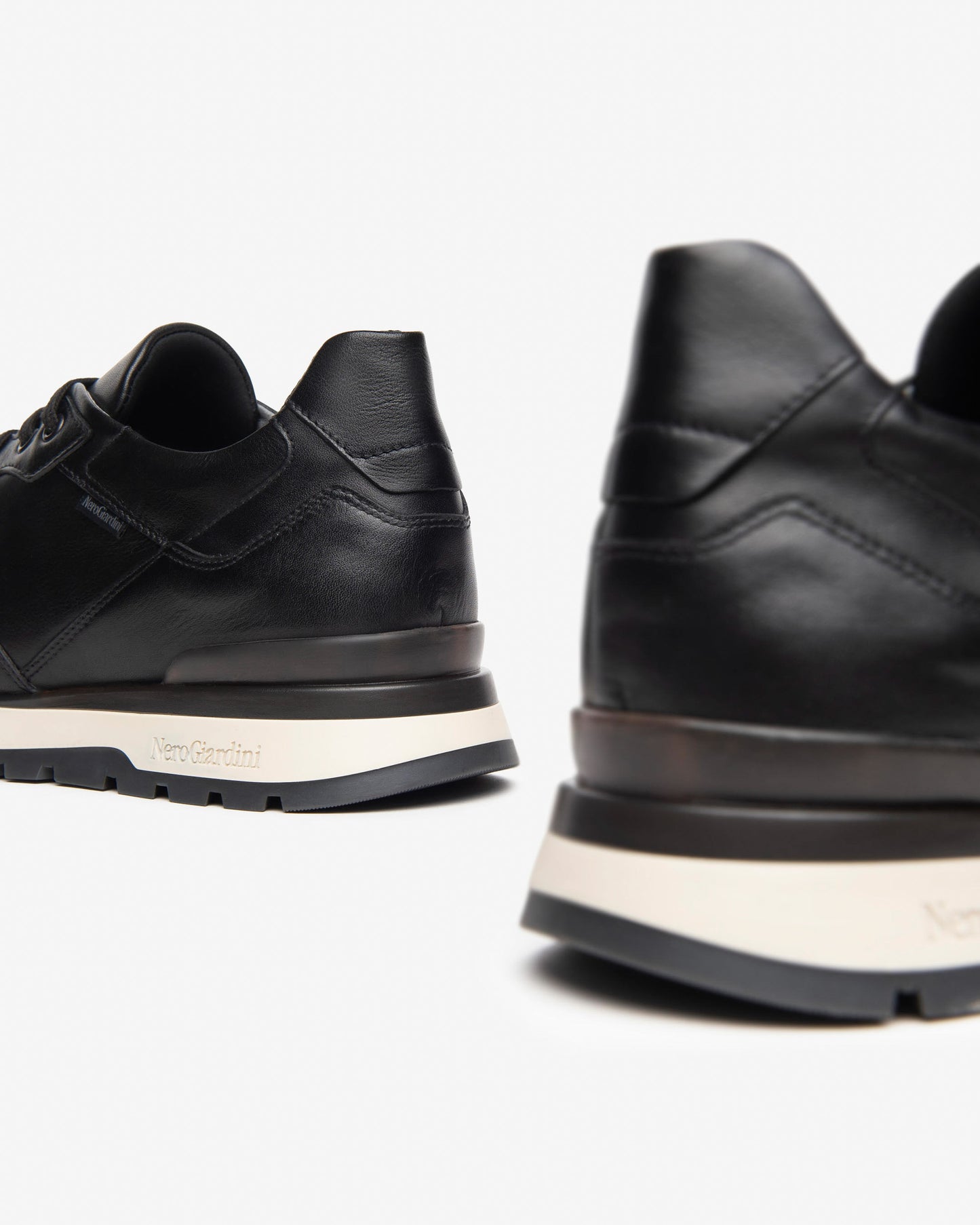 NeroGiardini Sneakers Uomo in Pelle Nera I400421U-100