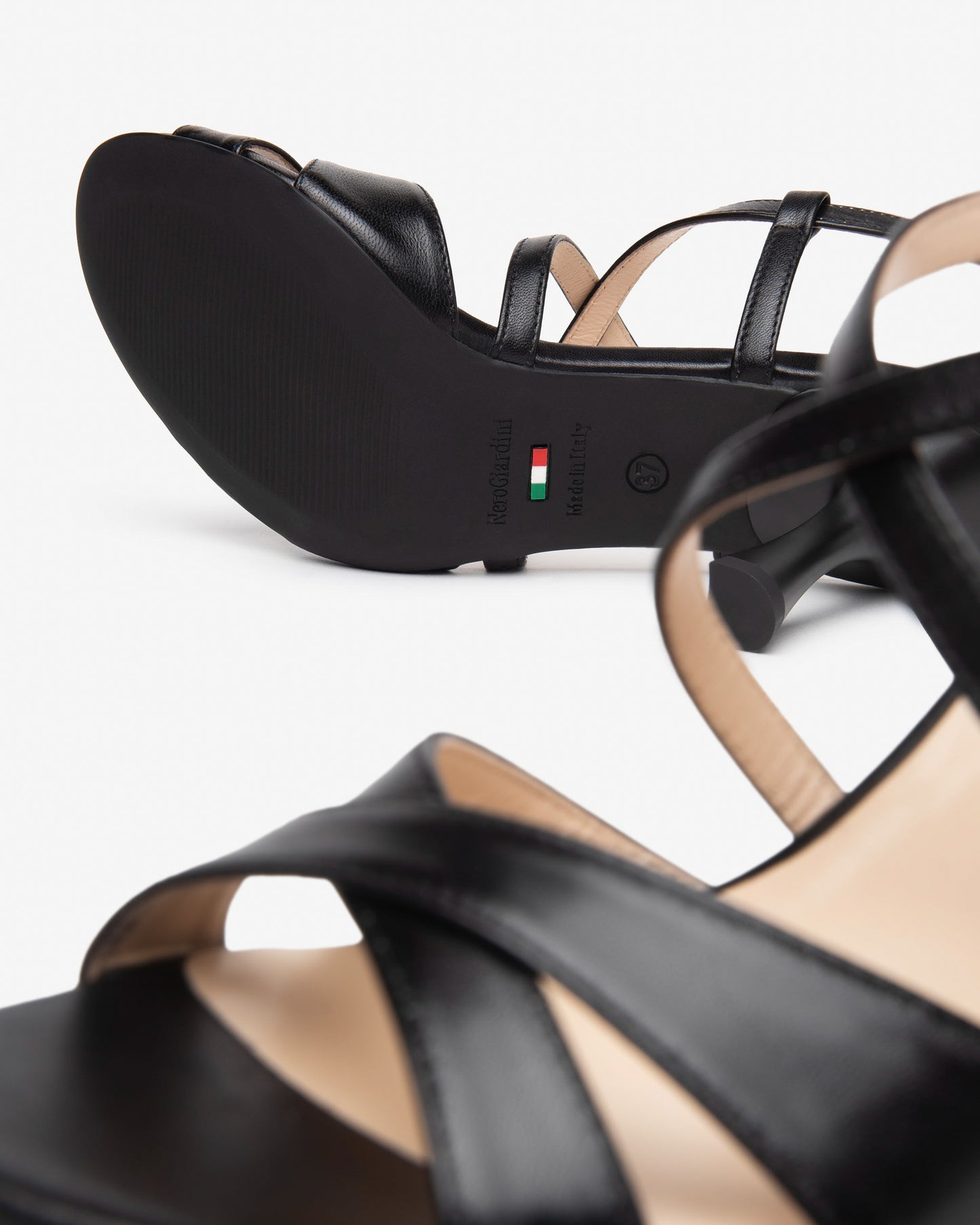 Black leather sandal Nero Giardini