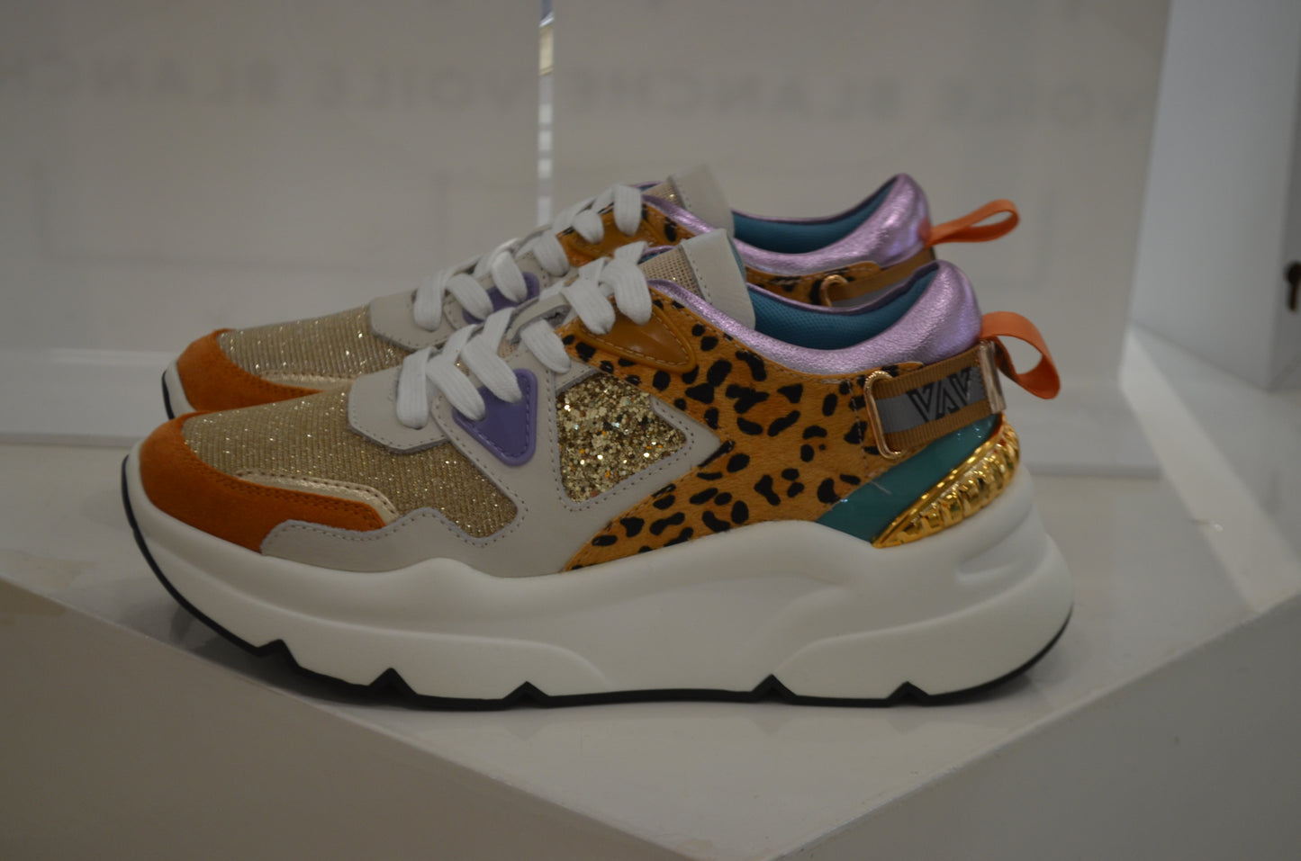 Sneakers Emanuelle Vee
