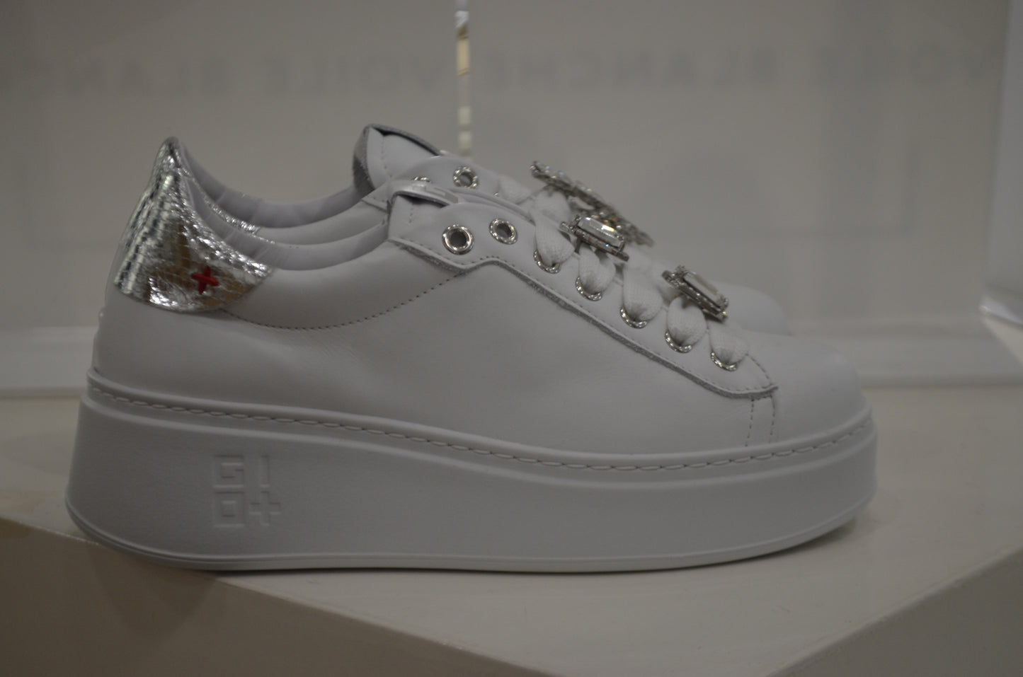 Sneakers Gio+