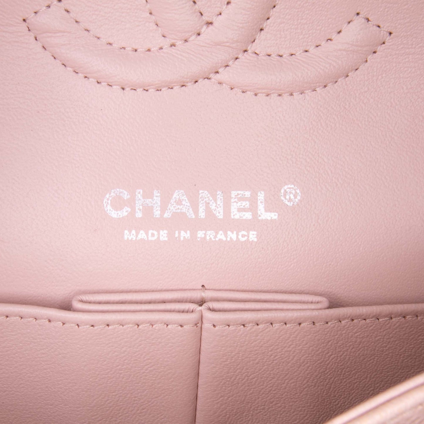 Chanel Caviar Classic Double Flap Medio