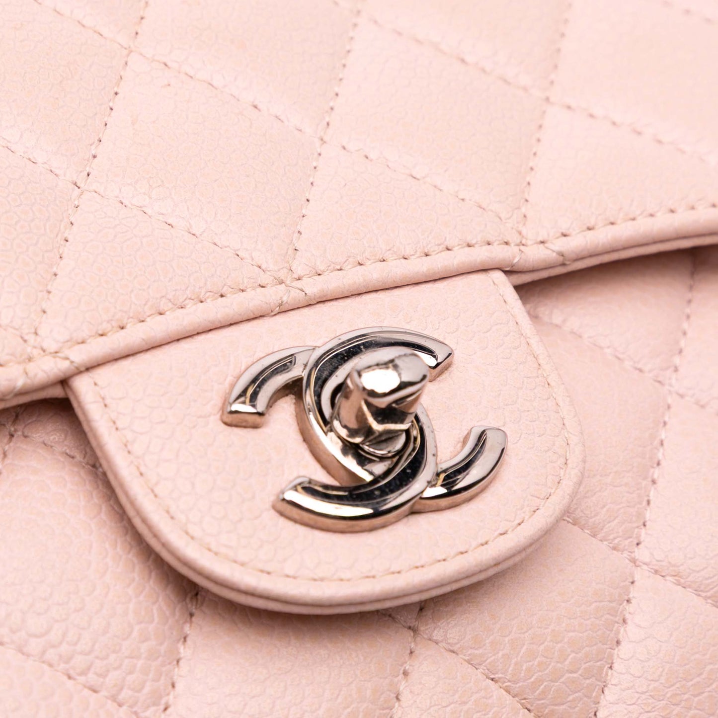 Chanel Caviar Classic Double Flap Medio