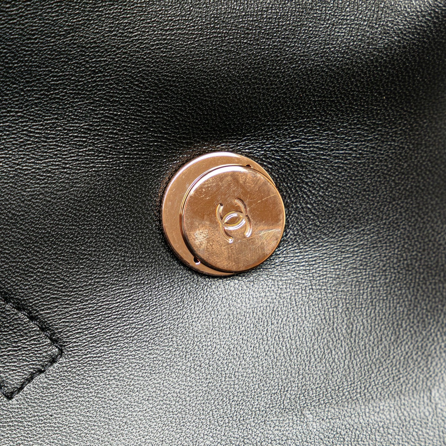CHANEL Borsa a tracolla Trendy CC Flap in pelle di agnello media