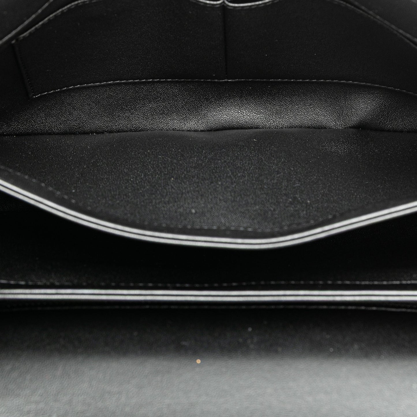 CHANEL Borsa a tracolla Trendy CC Flap in pelle di agnello media